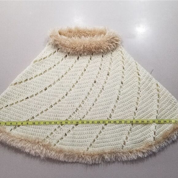 Handmade Crochet Shawl Eyelash‎ Fun Fur Trim - Picture 10 of 13